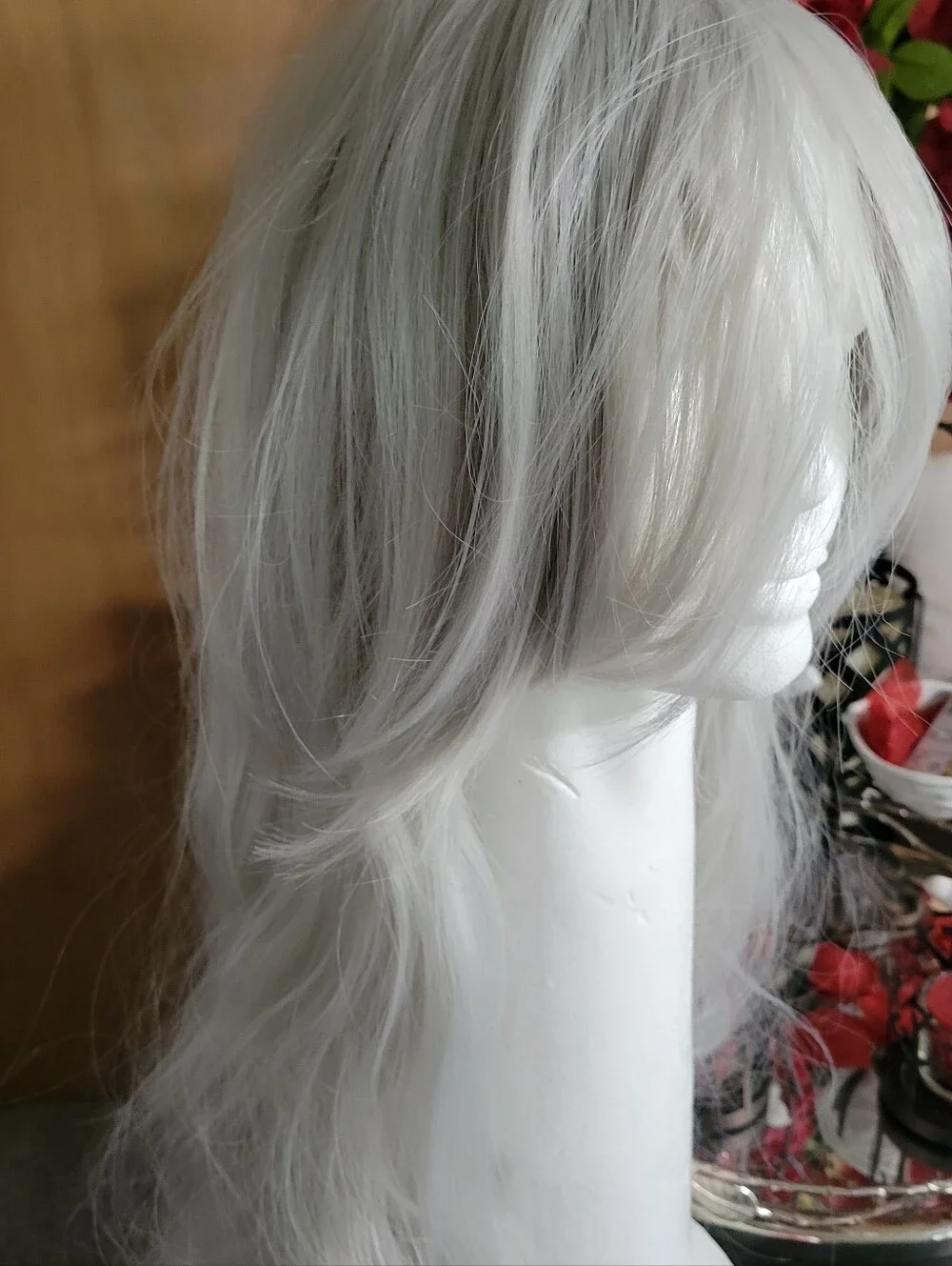 Long Silver Wavy Synthetic Wig for Women - Sleek Elegant Style 26